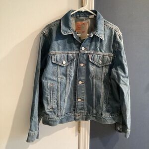 Levi’s Women L Denim jacket